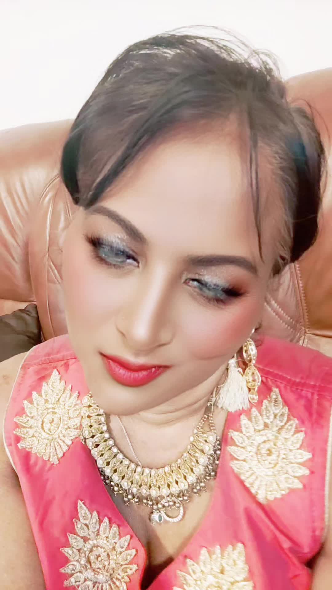 @Glowqueen Karen