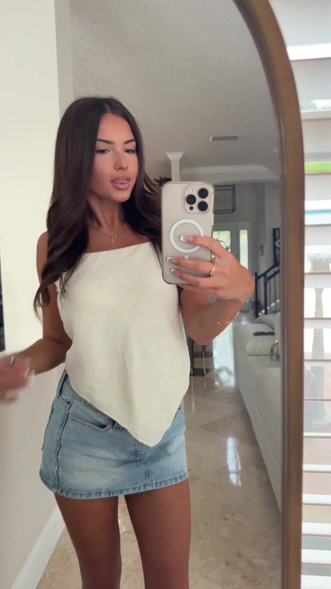 @Emama💸🦍