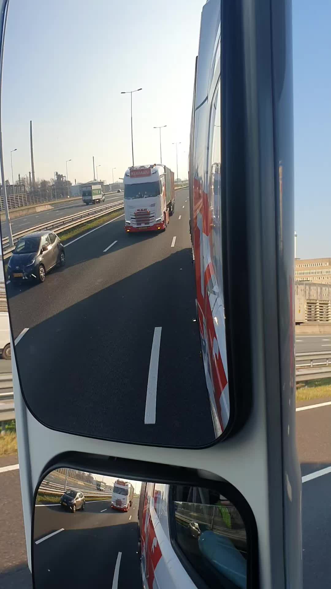 @crazydutchtrucker