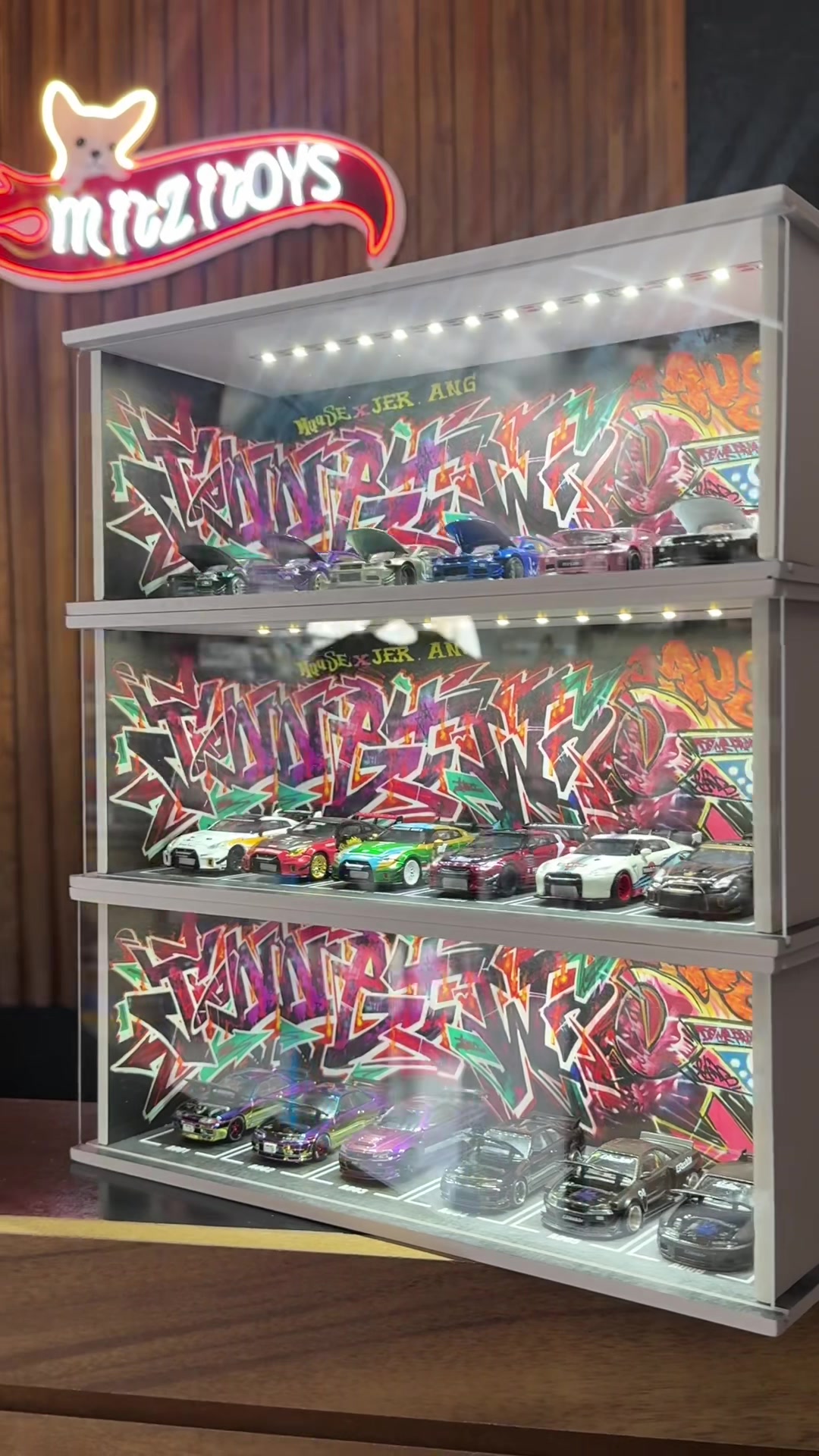 @Mitzitoys