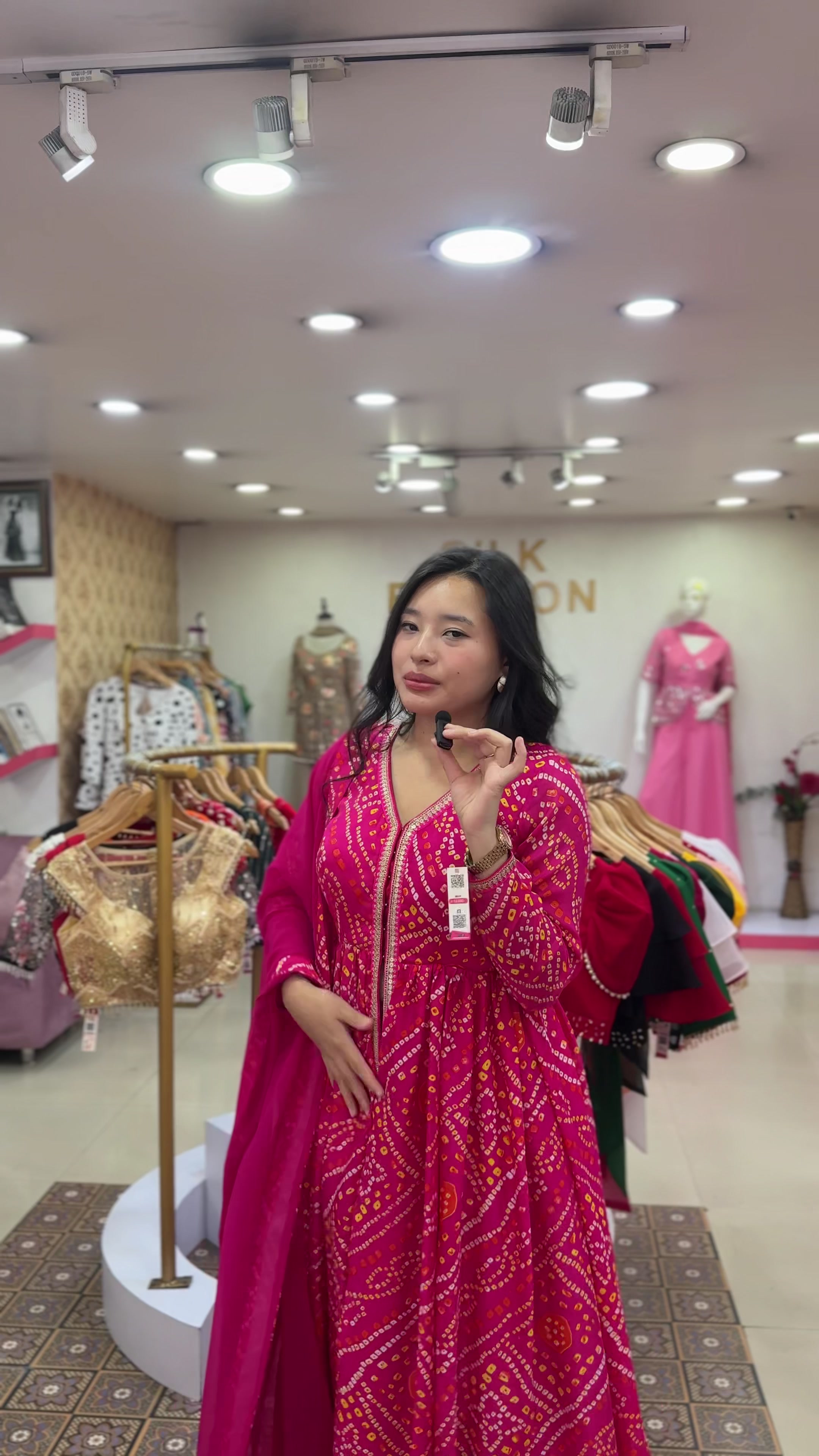 @Silk fashion