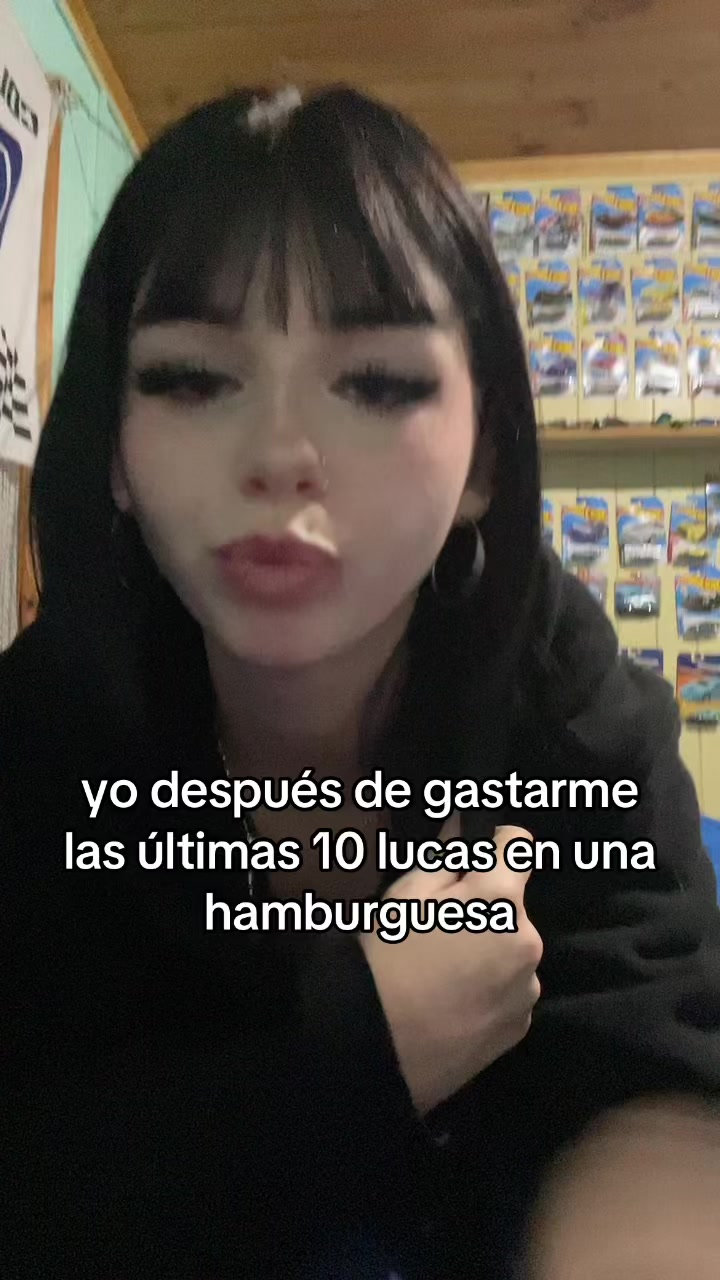 @𝐴𝑛𝑔𝑒𝑙𝑎🐈⬛