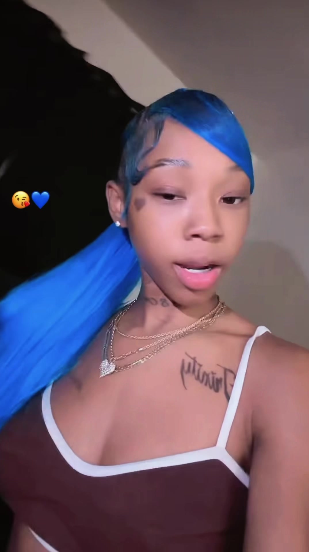 @novabeezyx