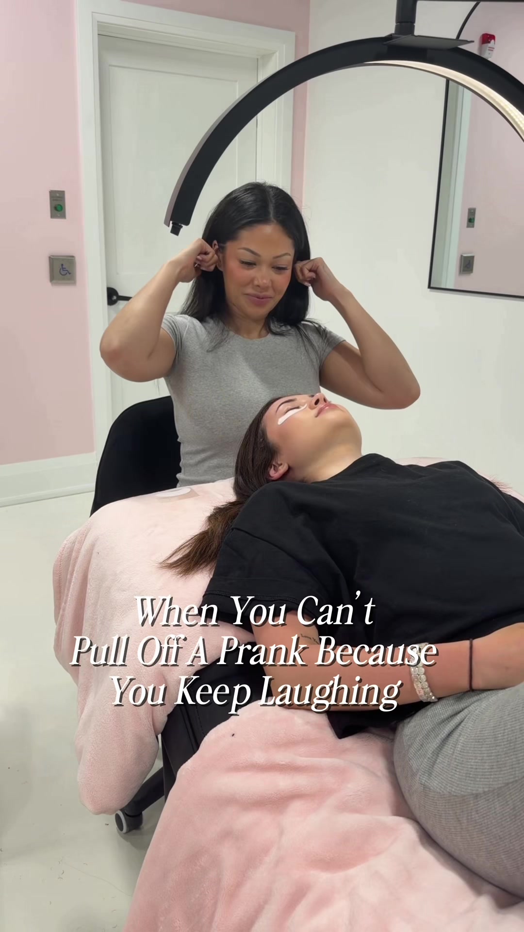 @Mauvella Lash Academy