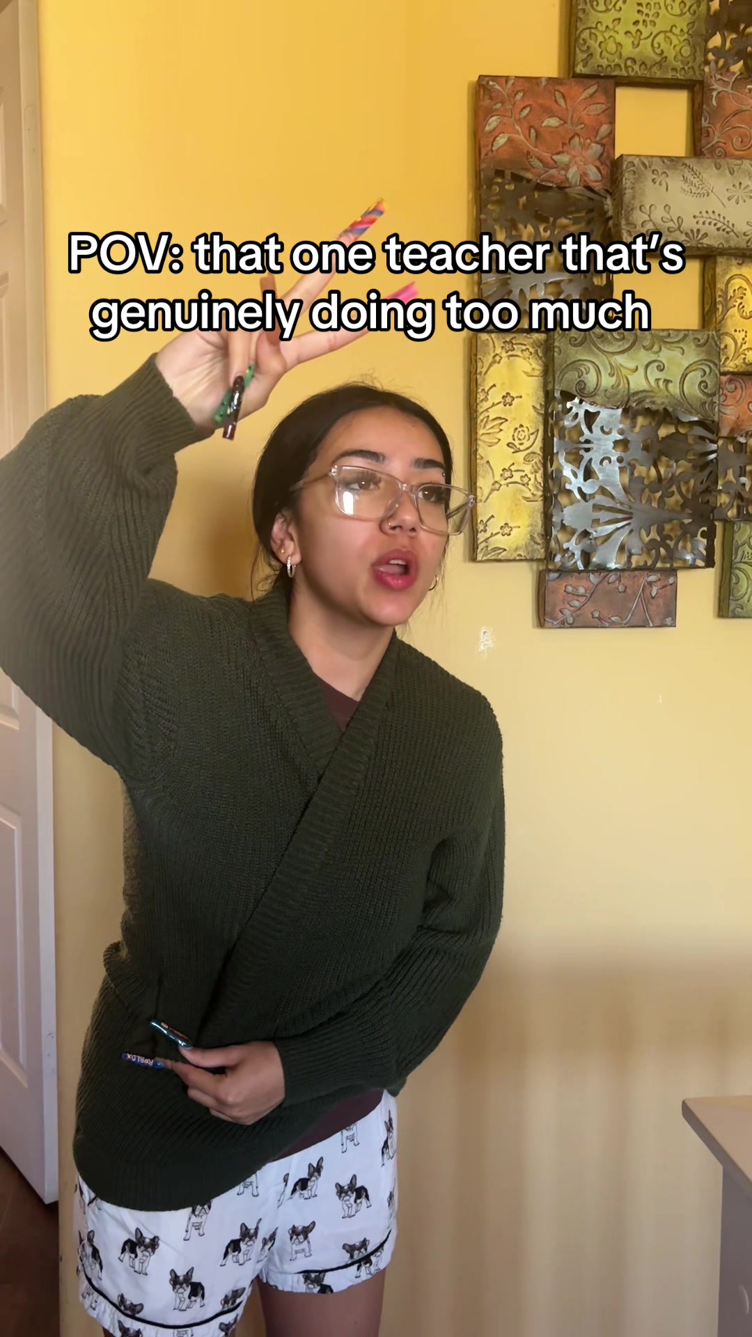 @LESLIE