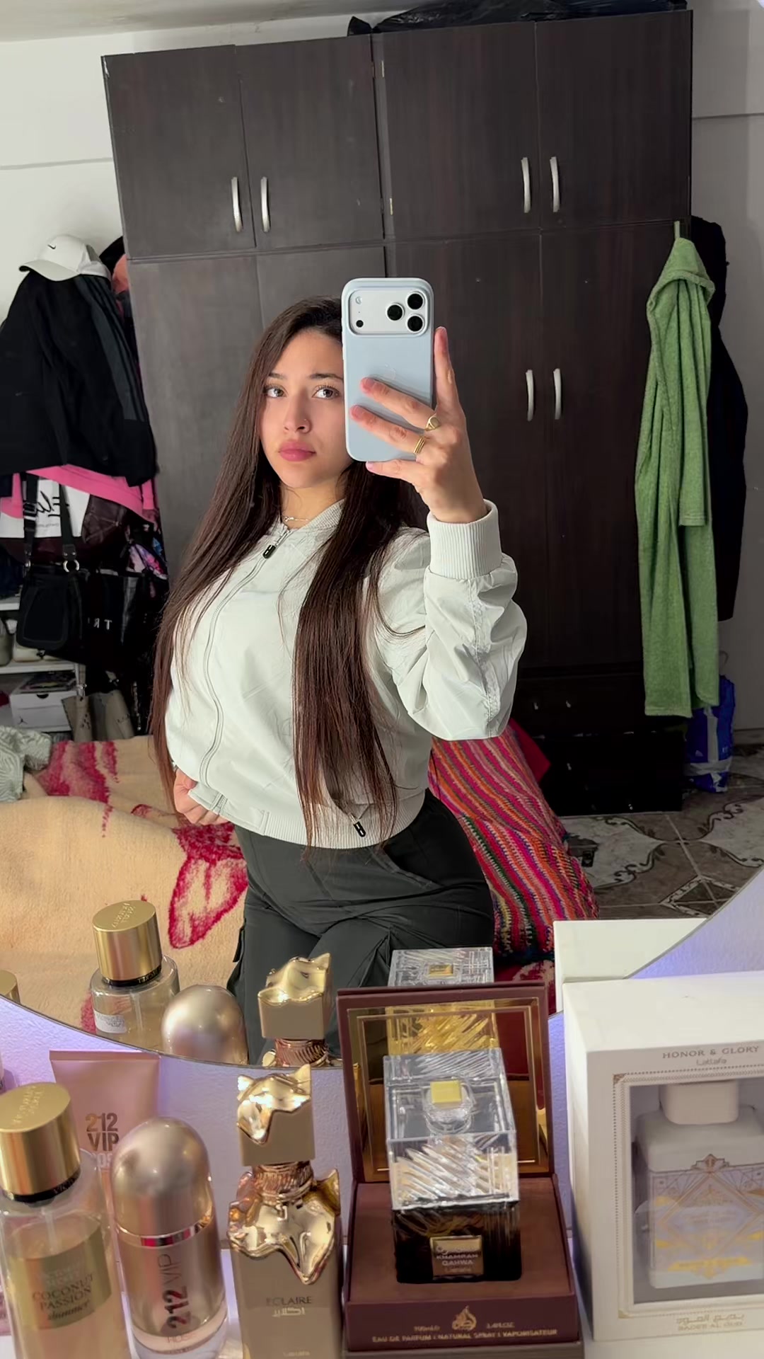 @Melany luna๐