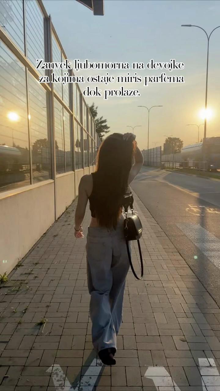 @🌝