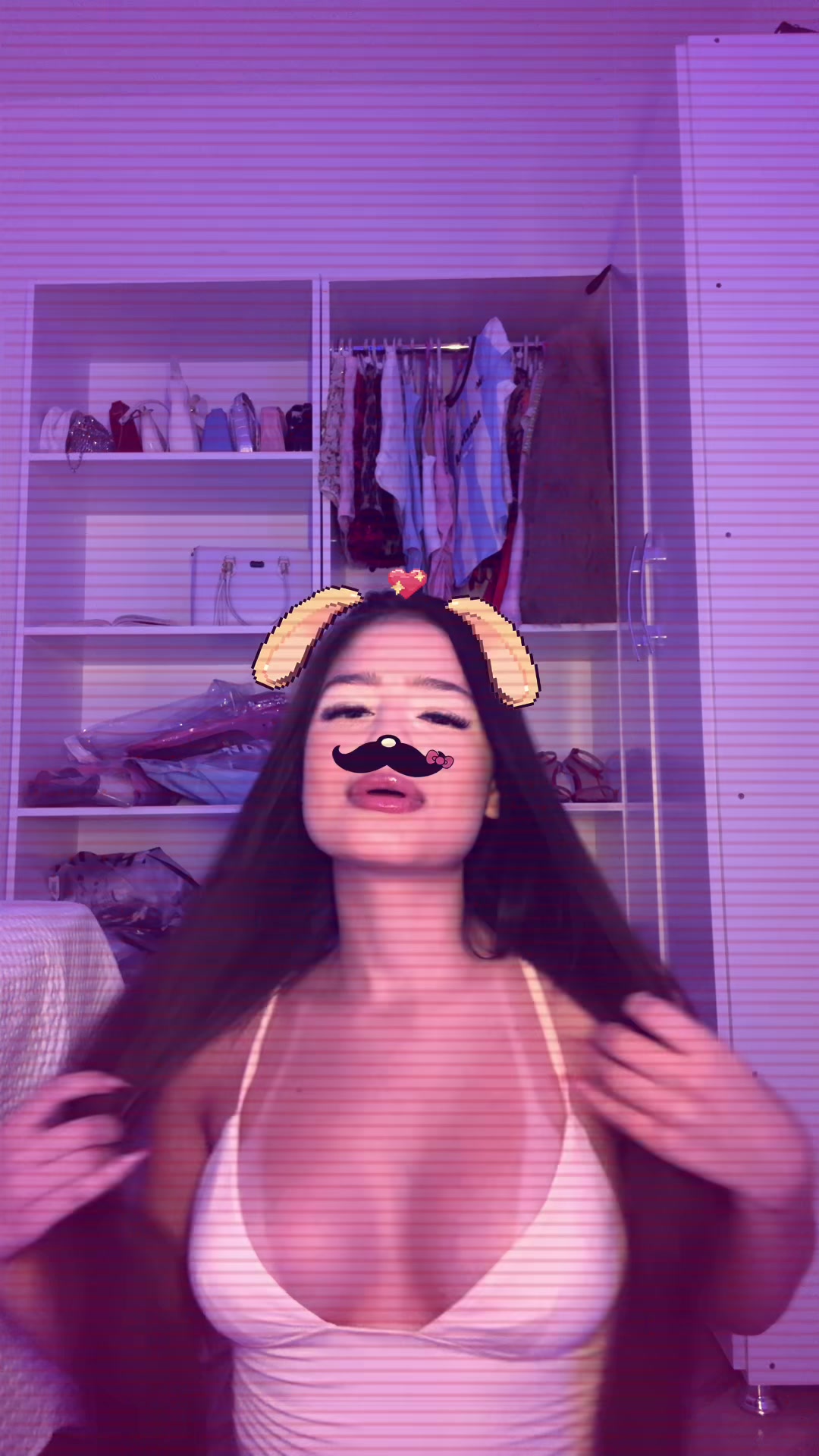 @Anailma