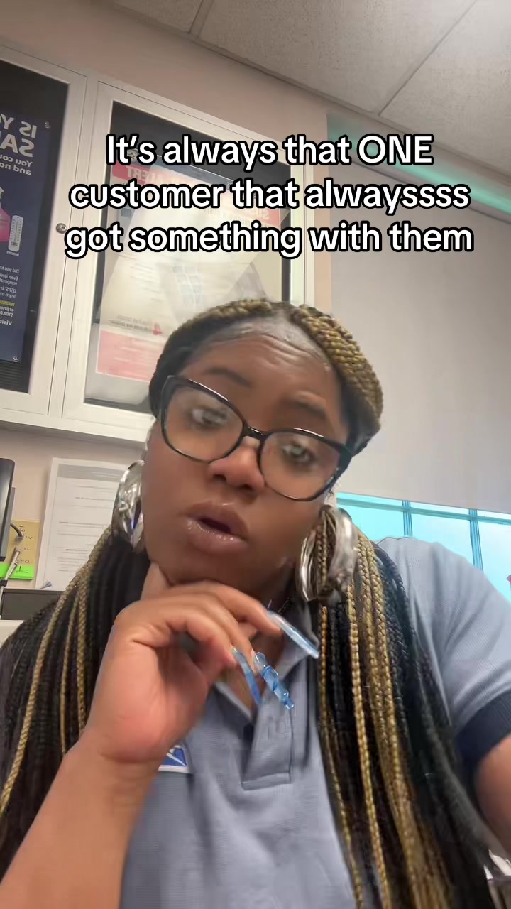 @theeglitterologist