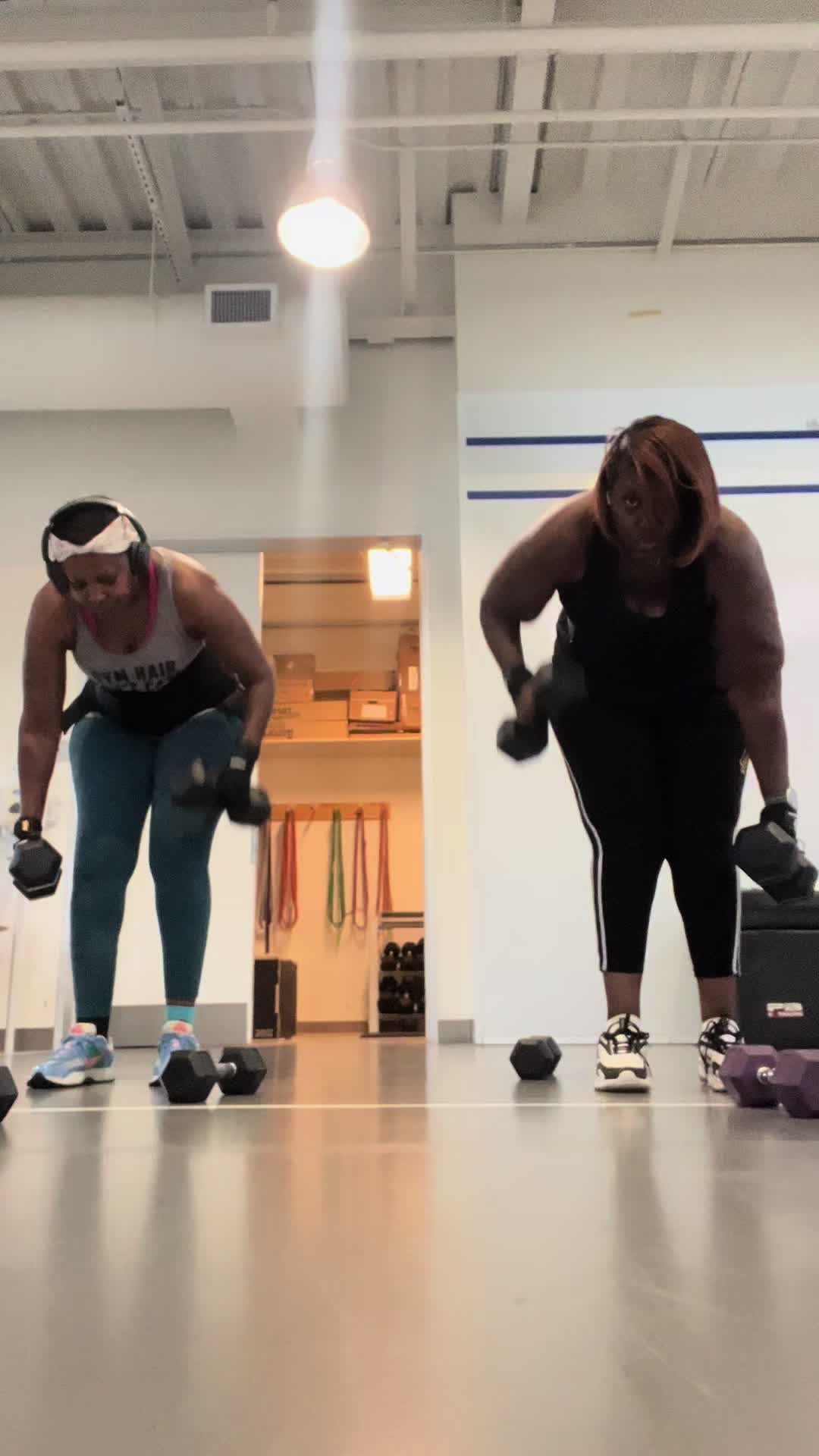 @Twin2FitLife 🏋🏿&zwj;♀️❤️