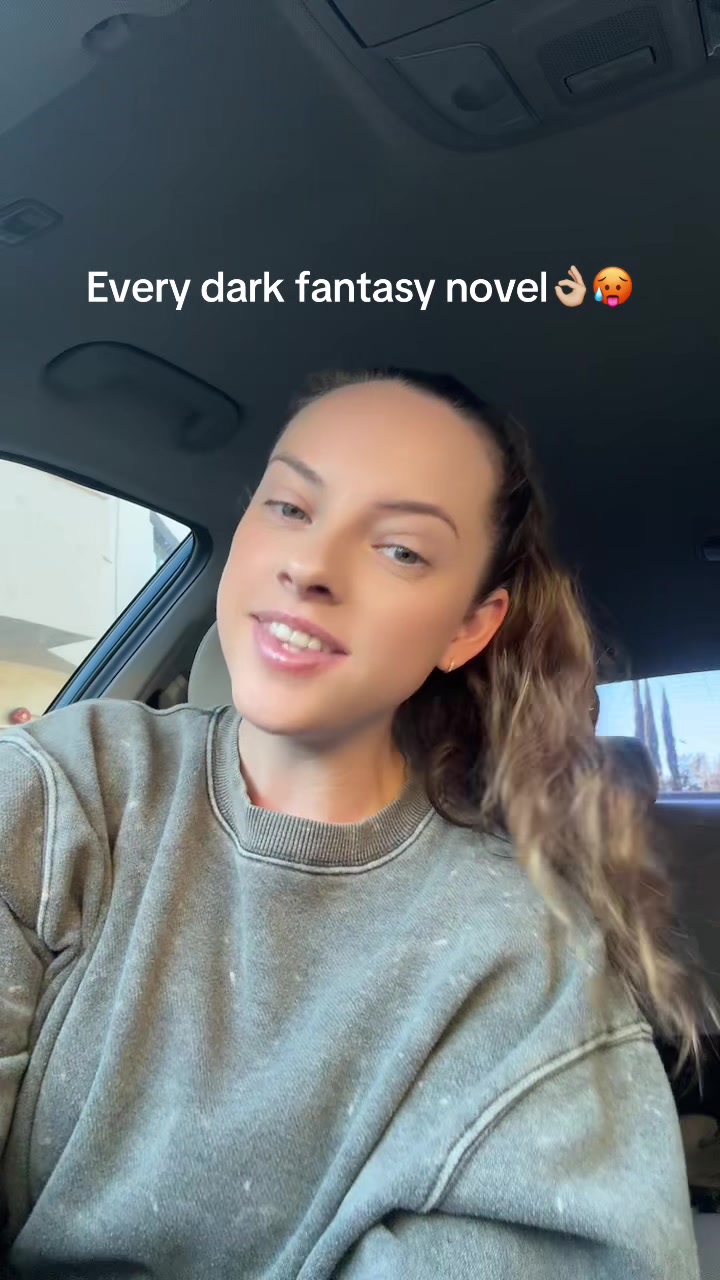 @Ash🍒