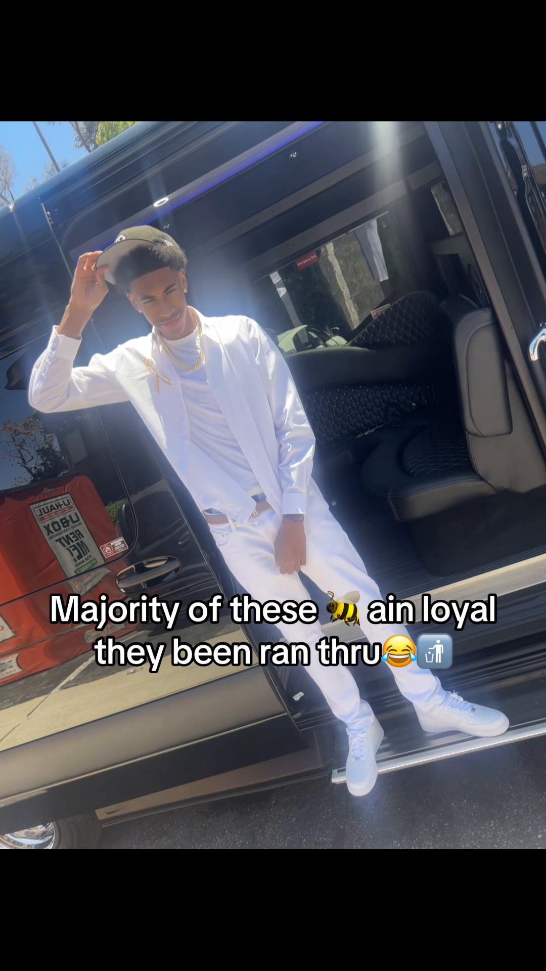 @coolboybuttonboy556