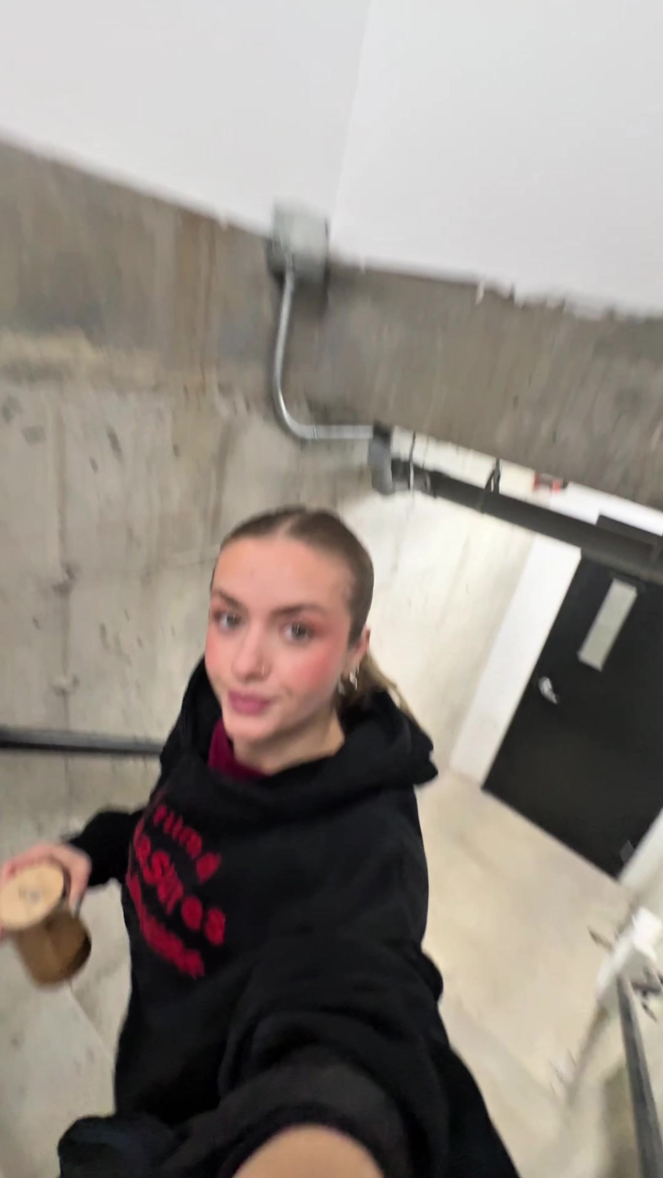 @Kiki