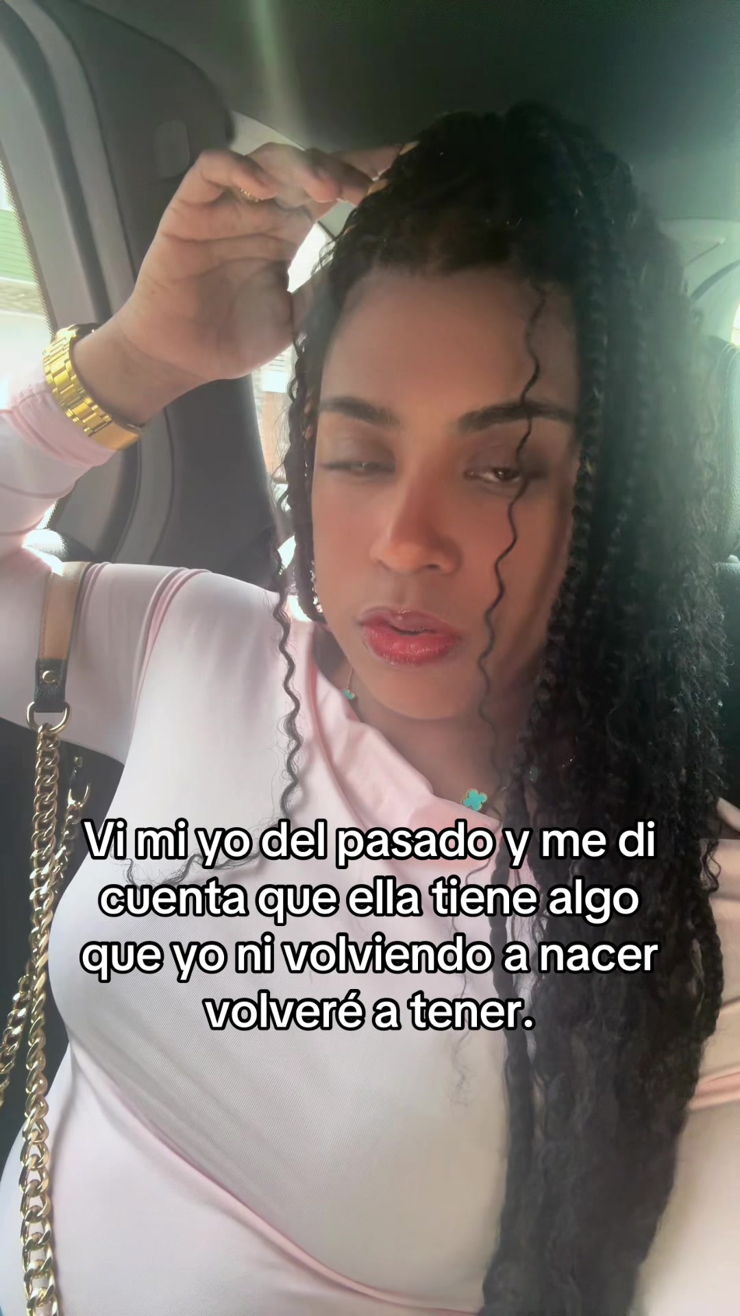 @Lore ᥫ᭡