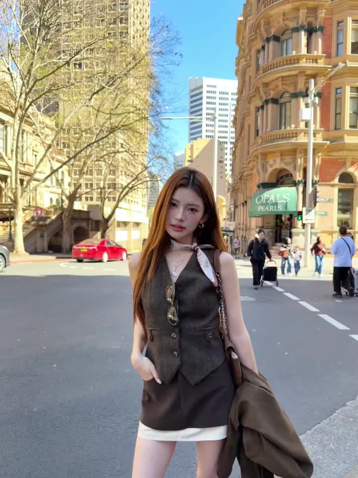 @tutytwenty
