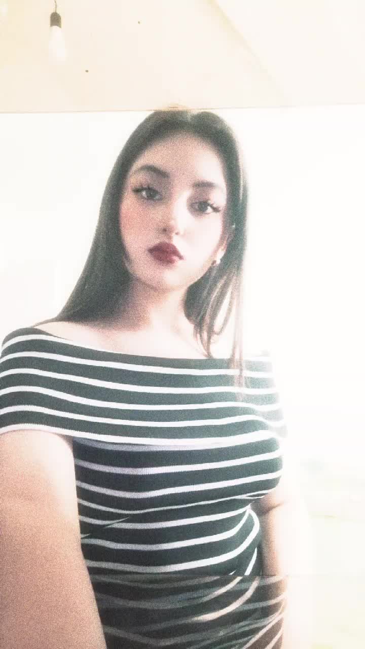 @tabasommalekpoor