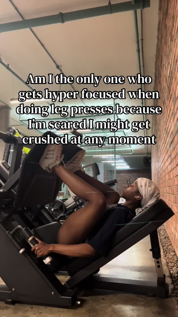 @tshenolololo