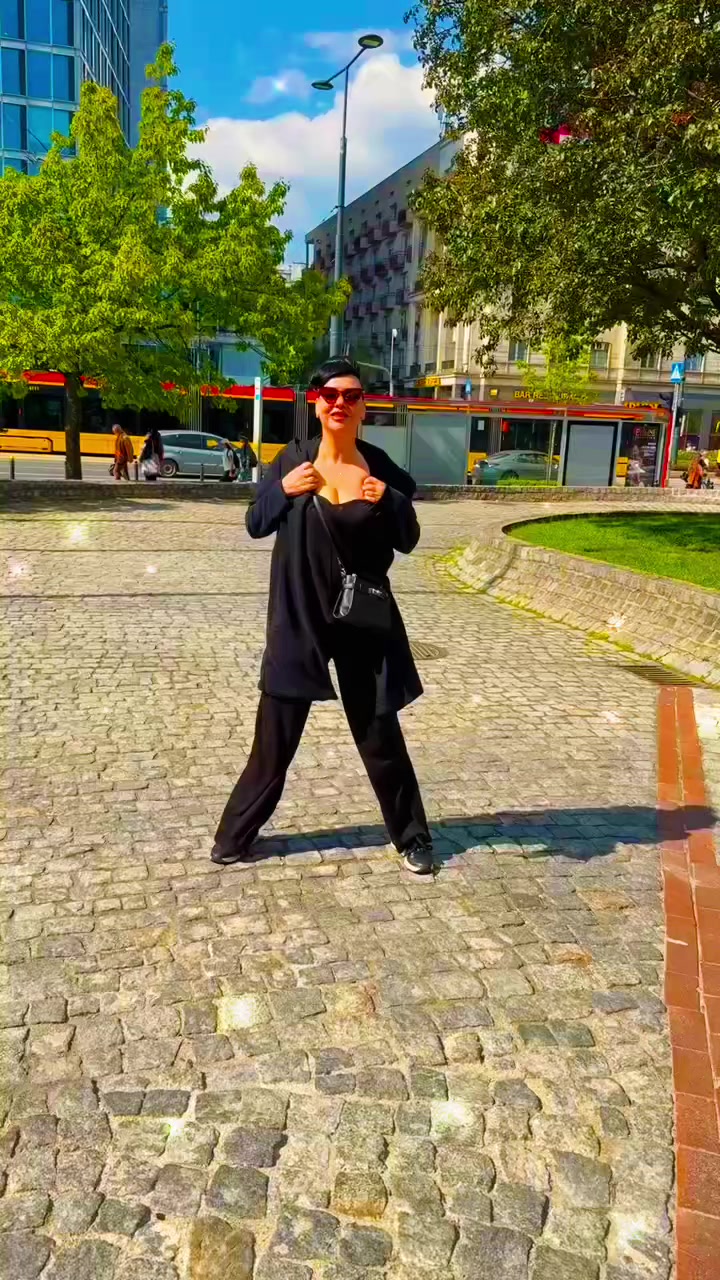 @Олена Романовська