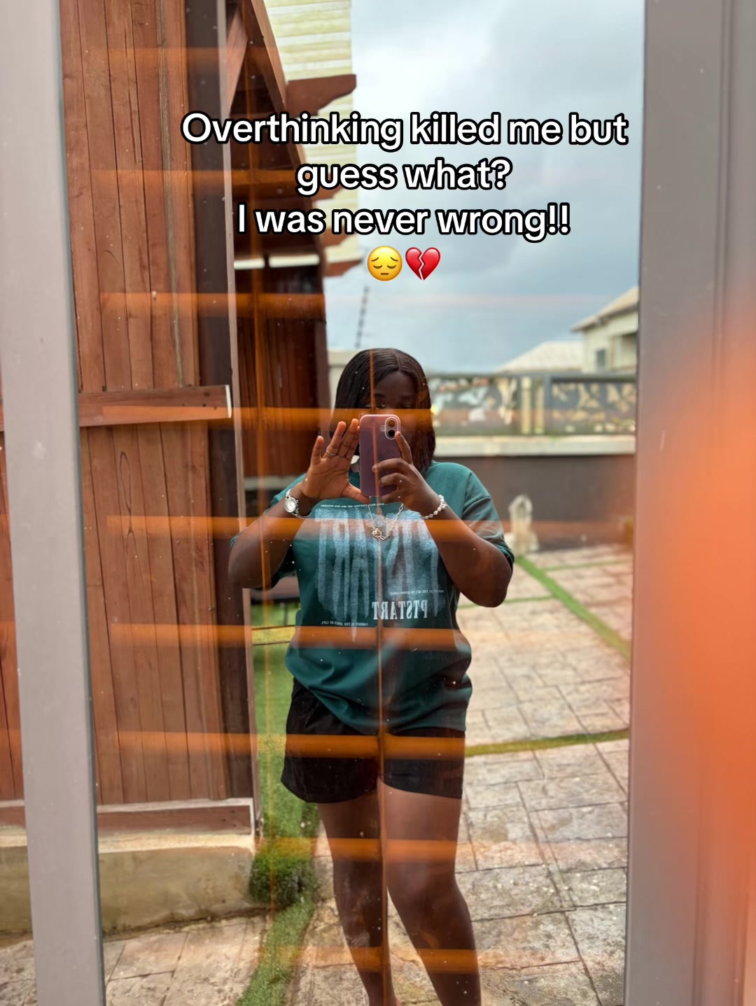 @Madam Bronii🤭🤍💎👩🏫🌎