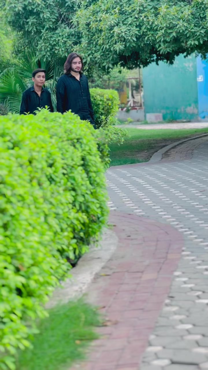@🦁قاسم طارق قریشی🦁