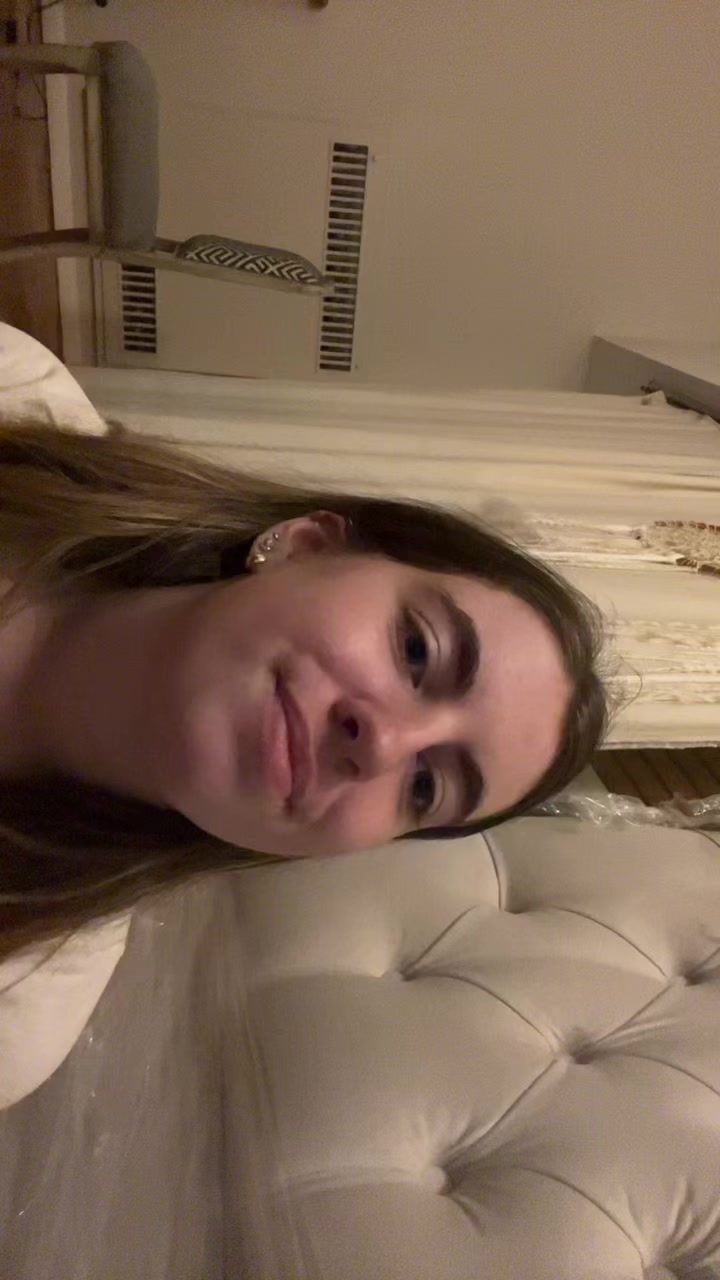 @Livvy