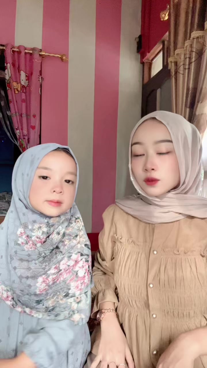 @Ratnasarii🐣✨