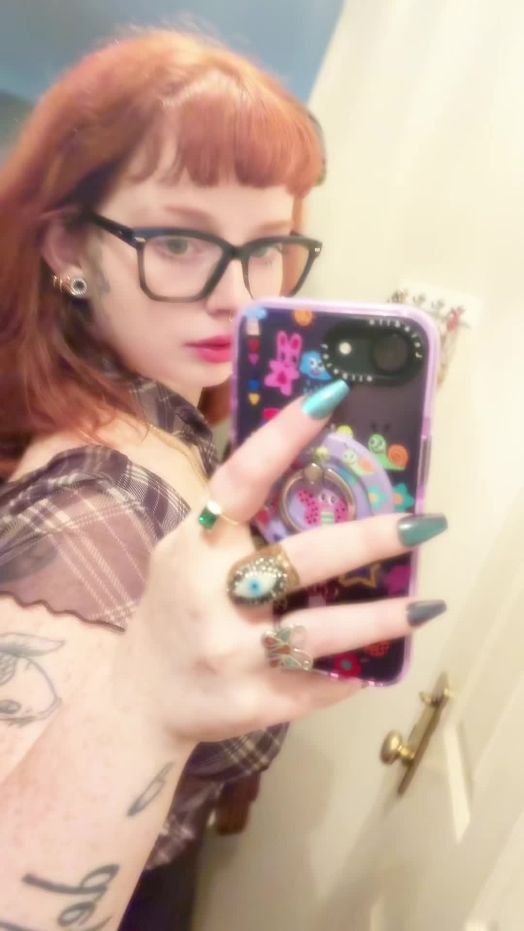 @redheadfoxgirl666