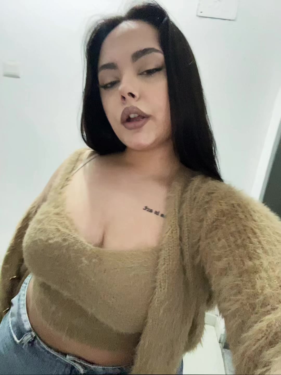 @kristinapojani