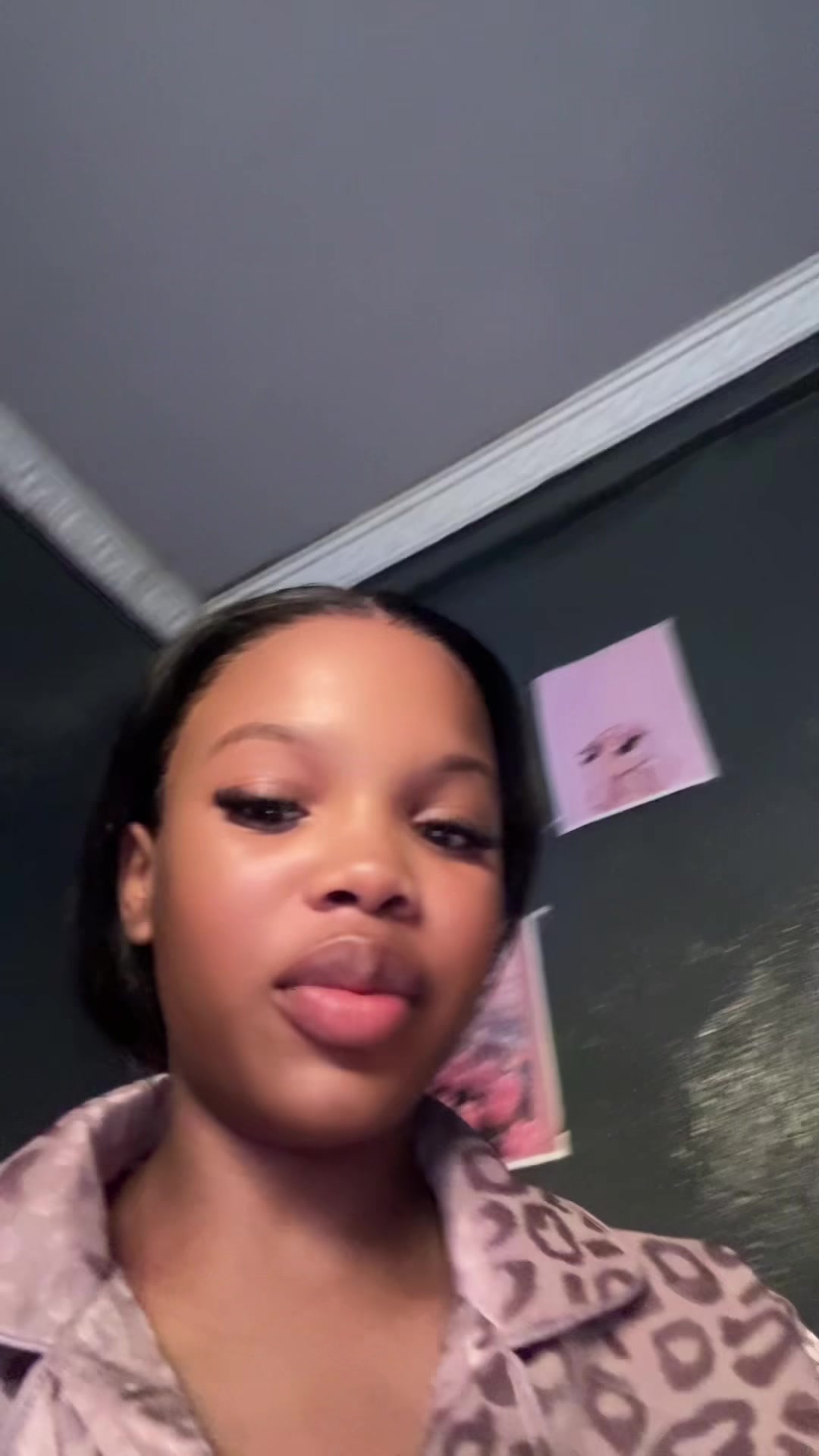 @Monica Mbonambi💕