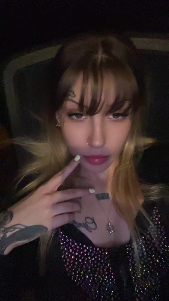 @.party.gets.me.wetterrr