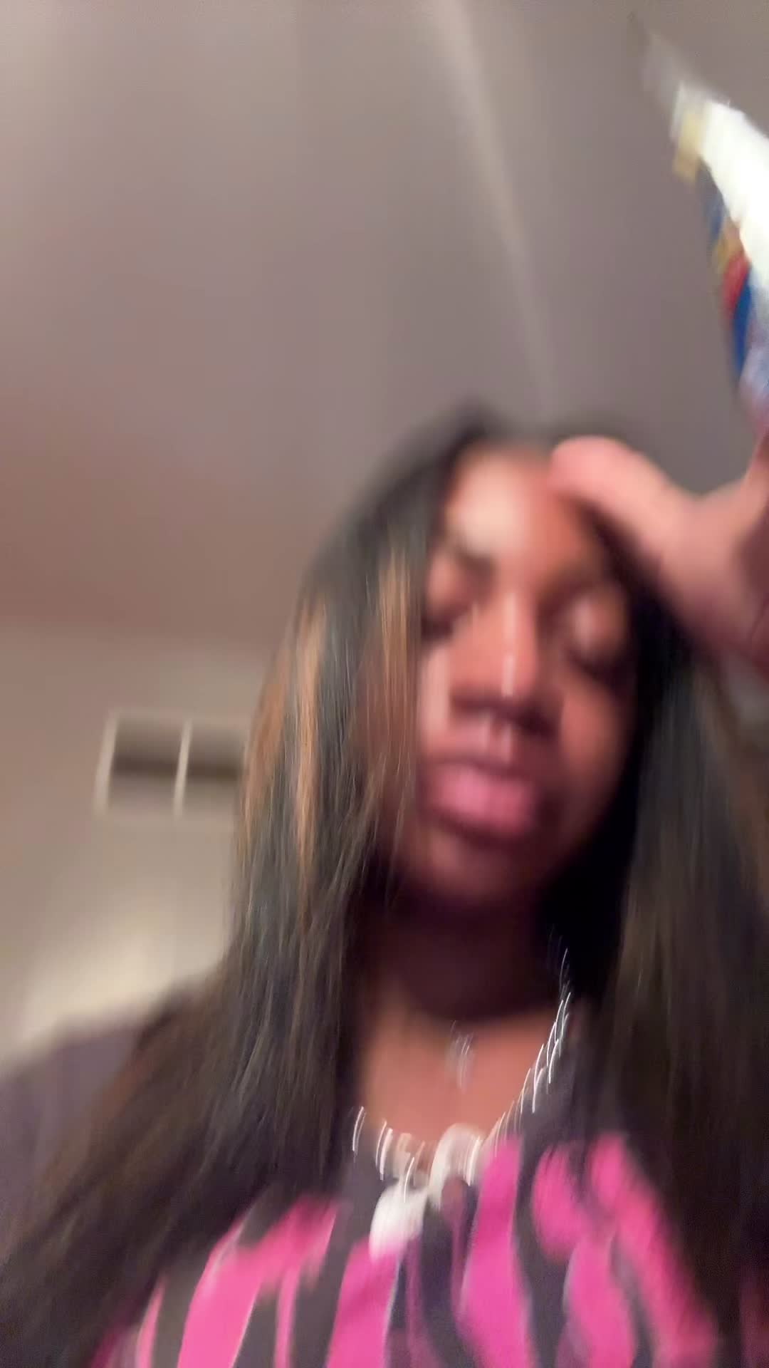 @kyrasecretaccountt