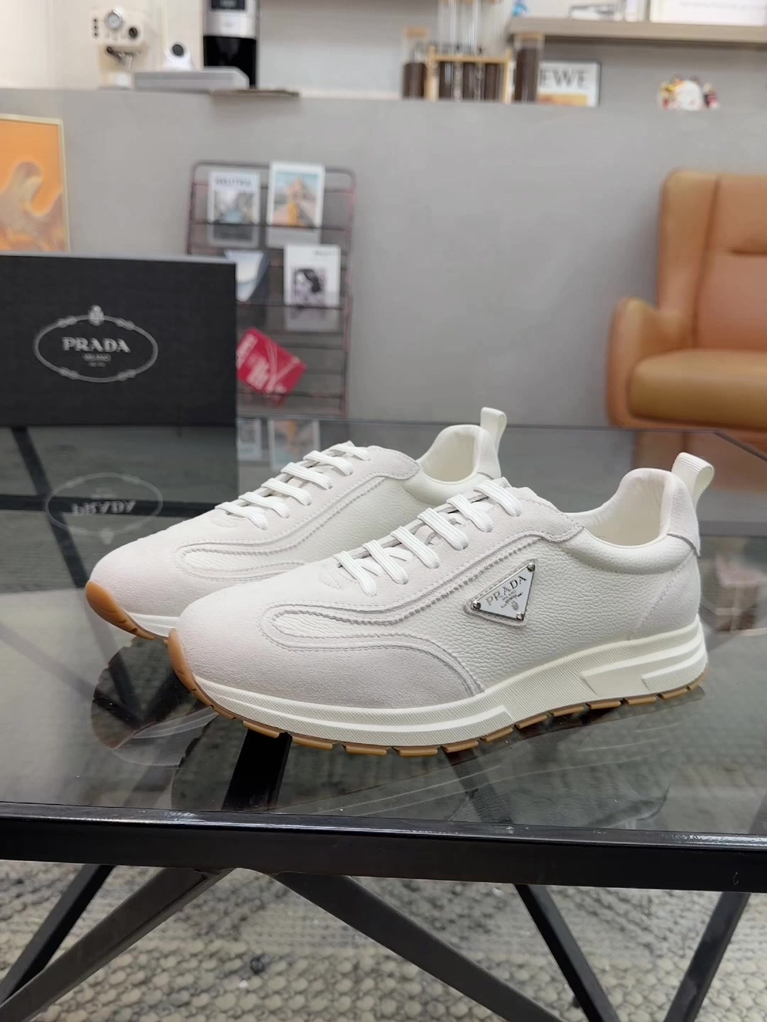 @Fashion brand