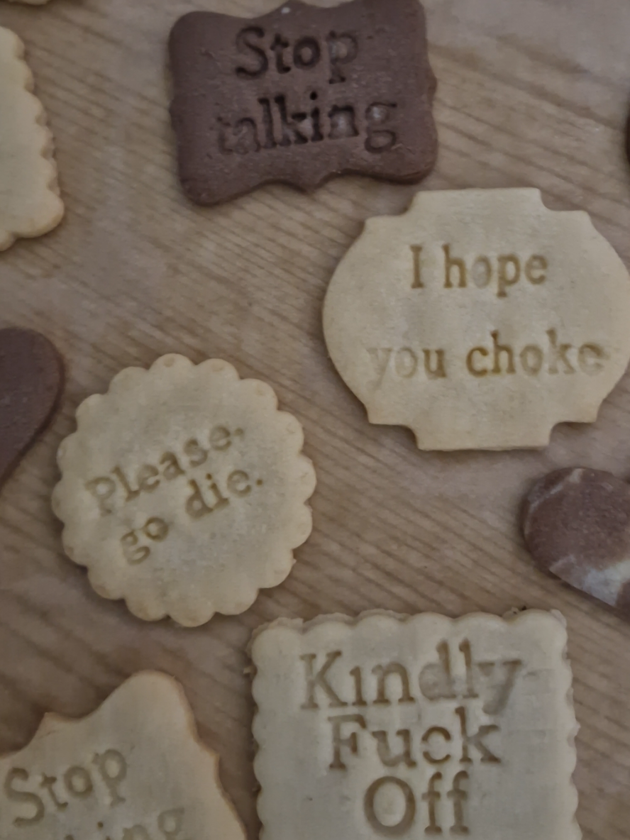 @Miss Kira