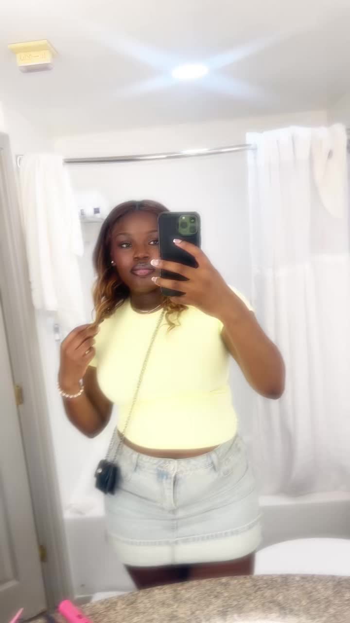 @s i m o n e 🥹👸🏿🫧🤍.