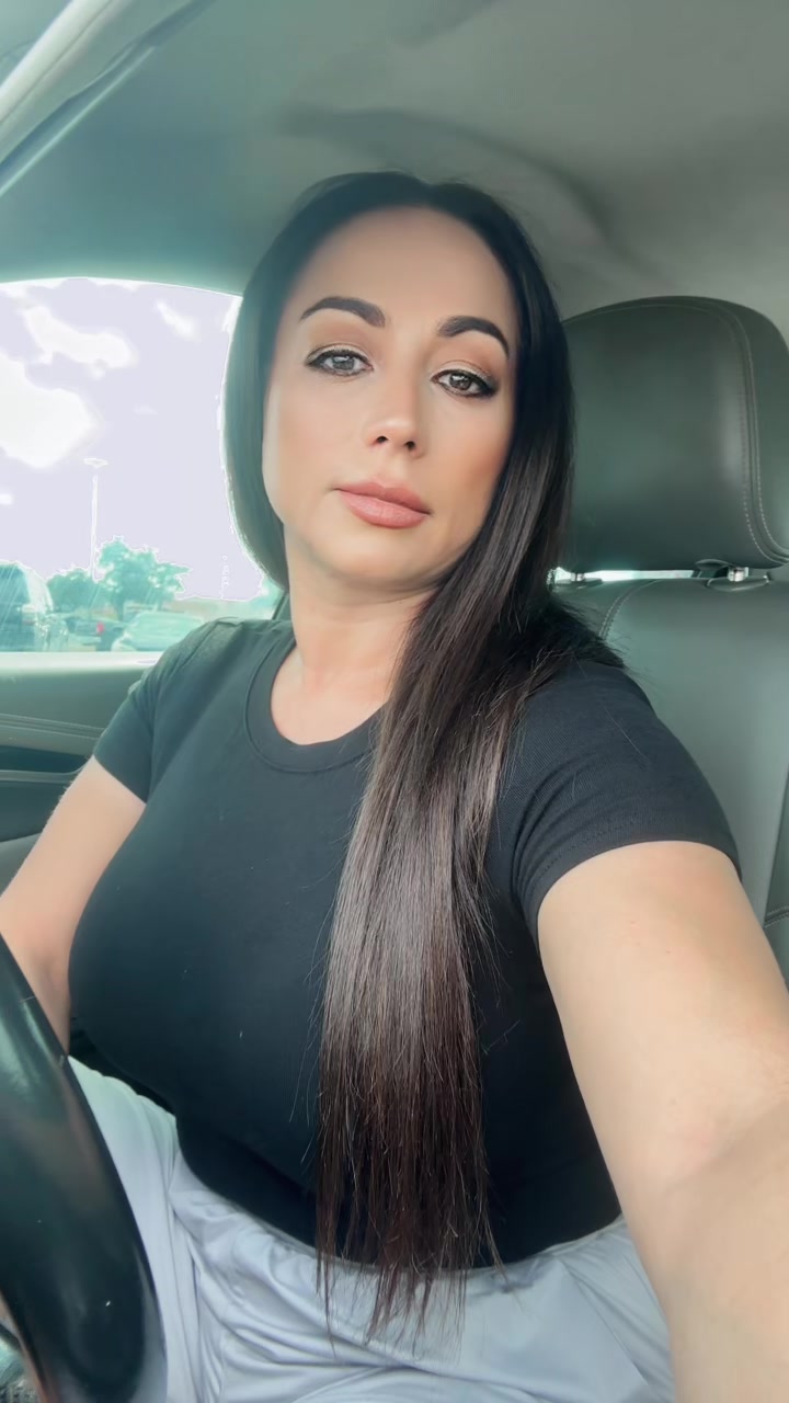 @Benavides
