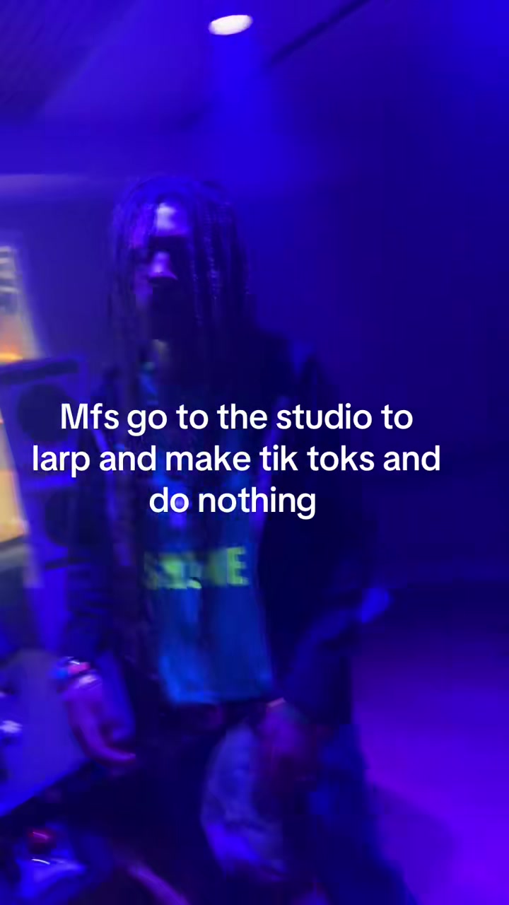 @franticfuckingskins