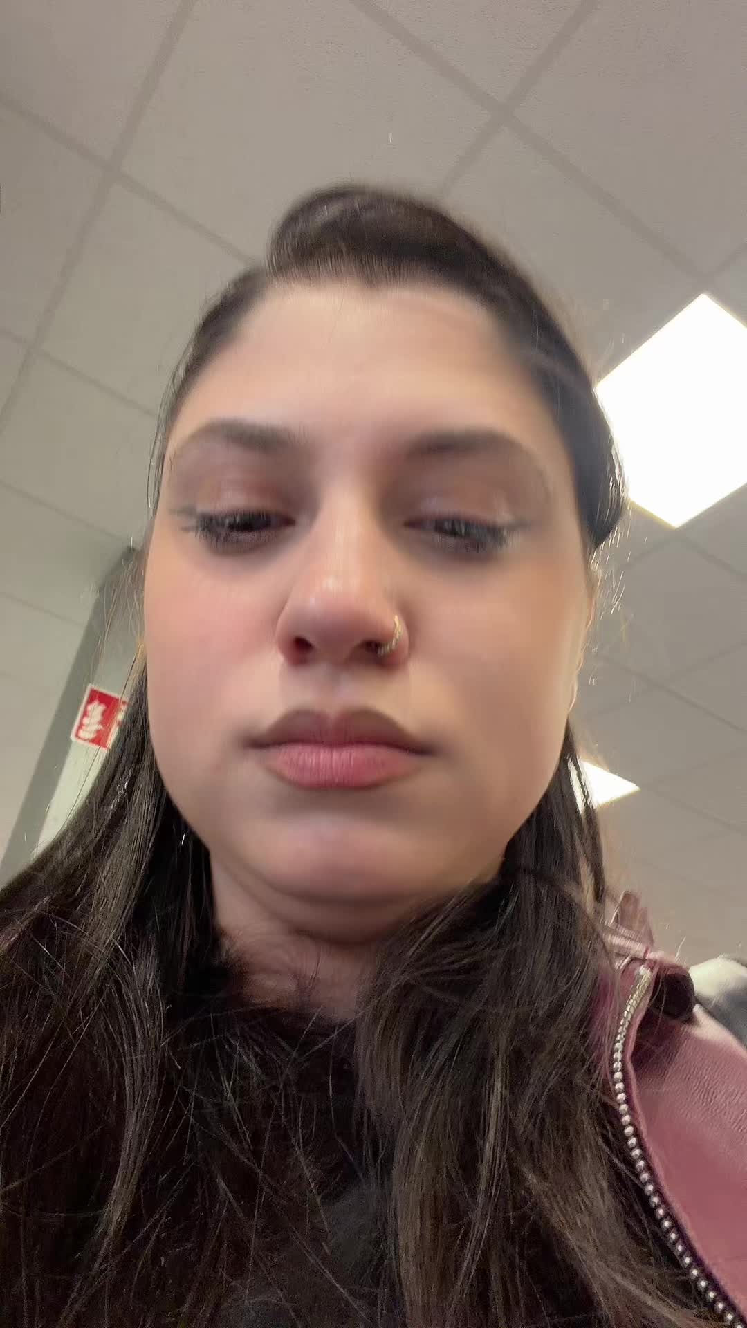 @🫂