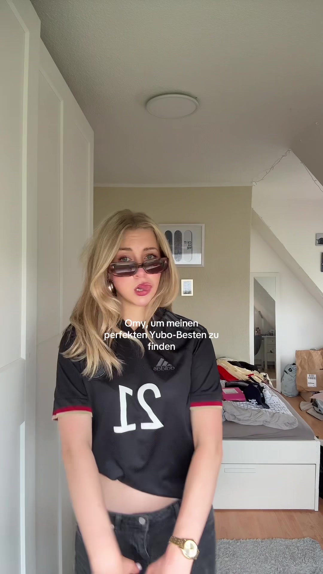 @v