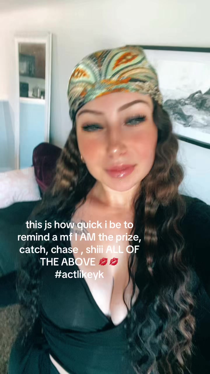 @tayswrld ✨
