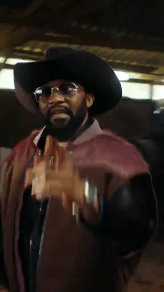 @FALLY_IPUPA_01