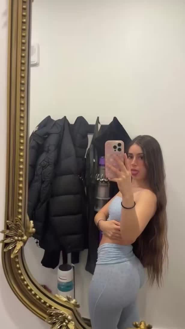@Valentina ๐๐ฉ๐
