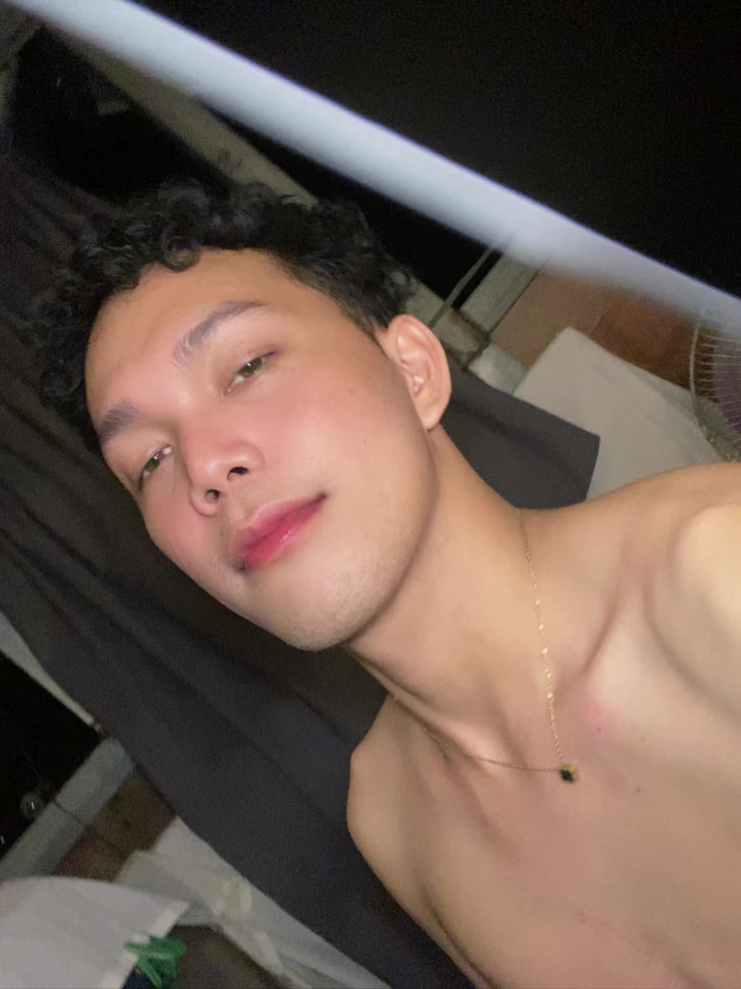 @Geloliciouzz