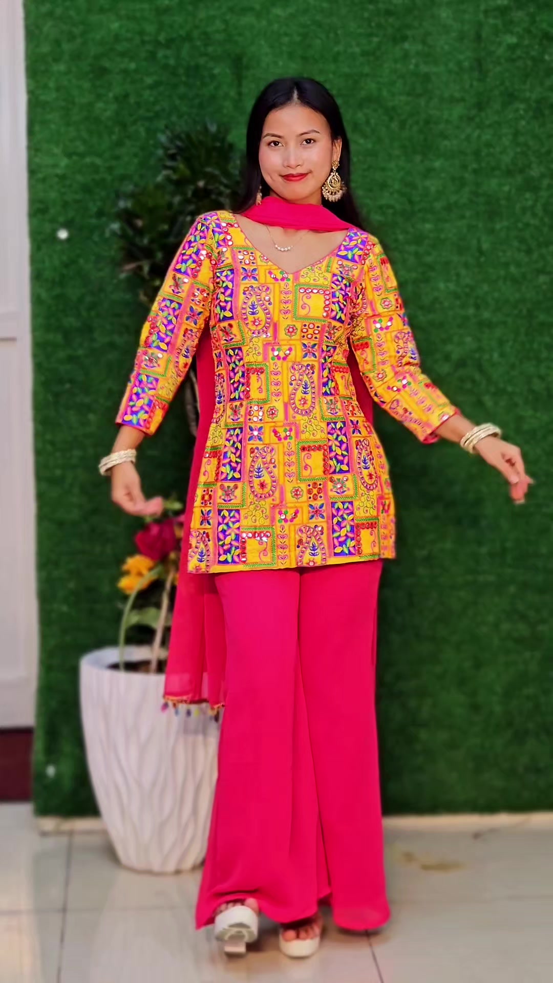 @Rekha Fashion