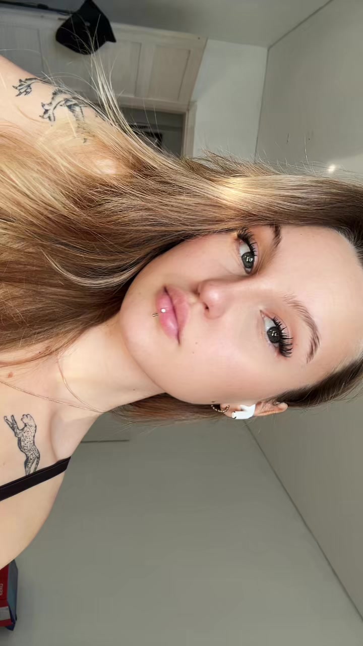 @аришкамилка🤍