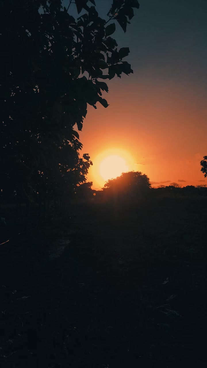 @Vinothine
