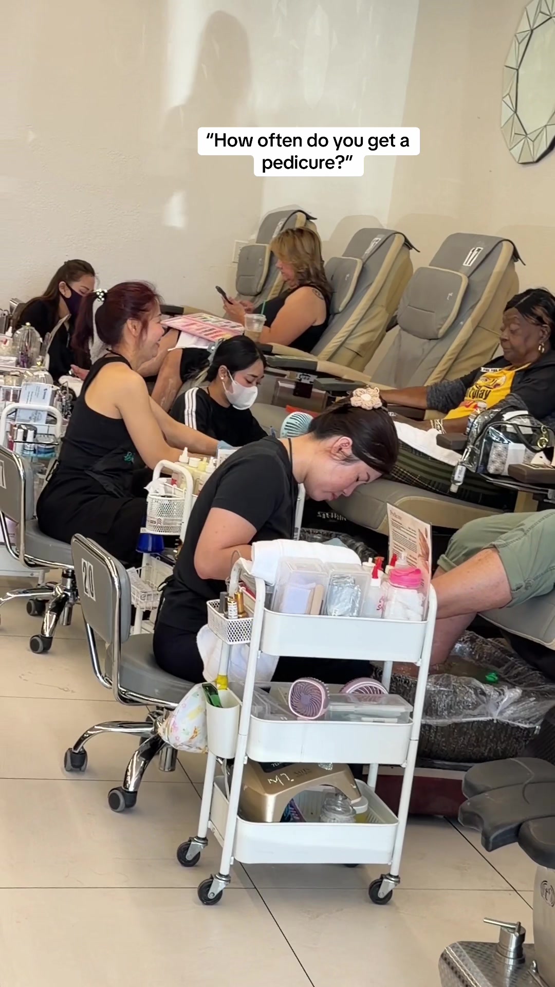 @Perfect10Nailspa
