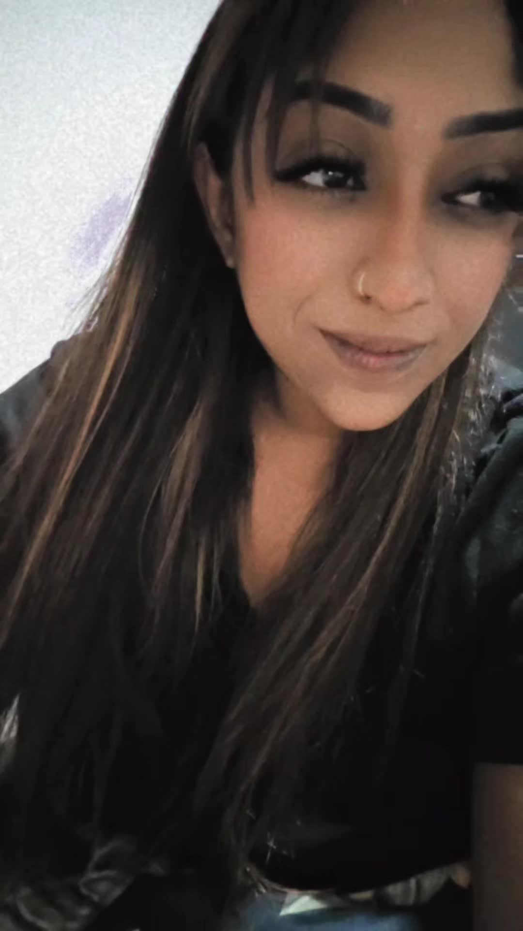 @✨️🦋 ماليني 🦋✨️