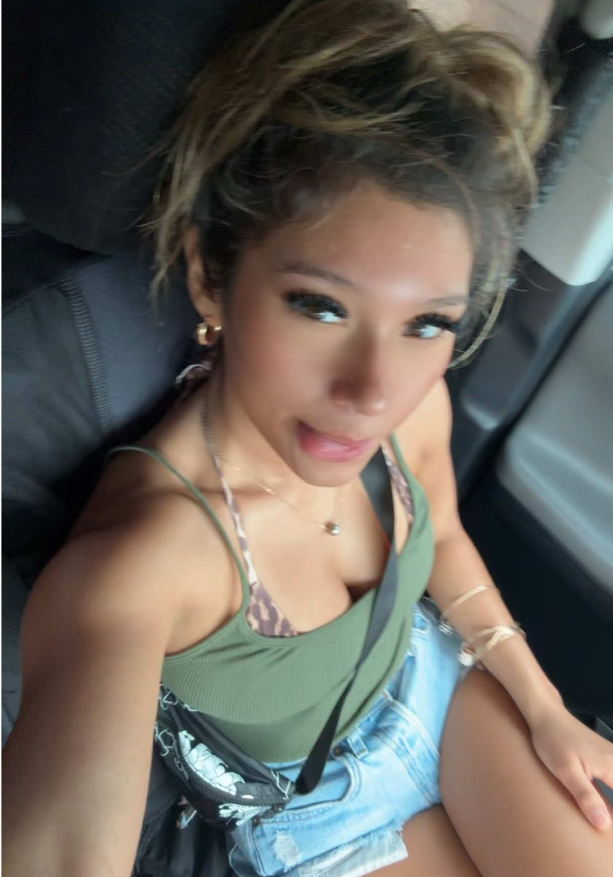 @yaya