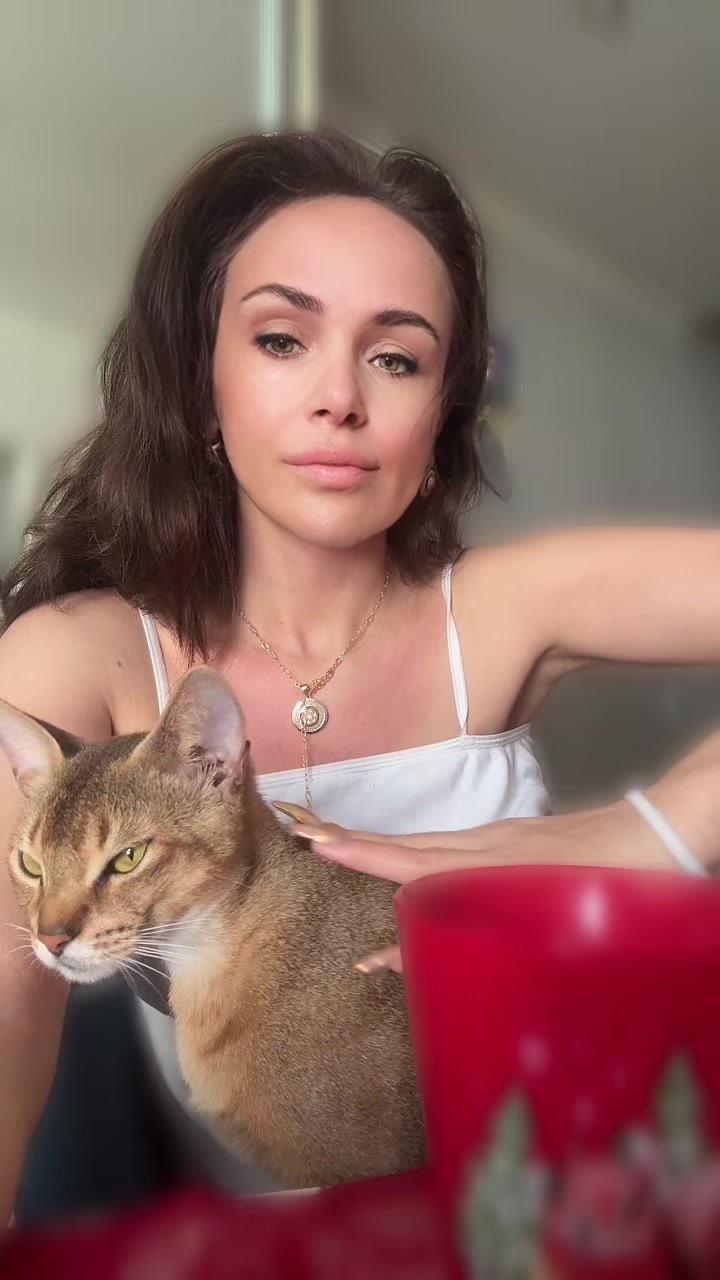 @Иса