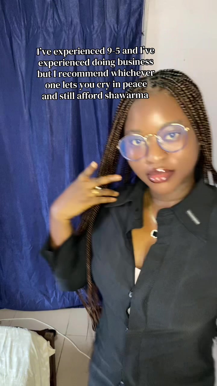 @ThatgirlBisi👠💜